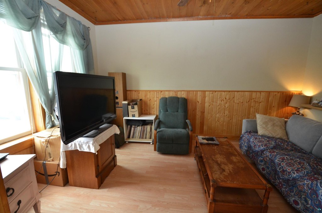 Picture 8