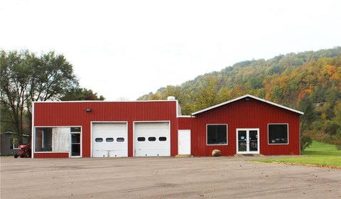 Versatile Commercial Property Near I-390