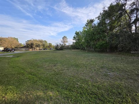 Buildable Residential Lot in Community