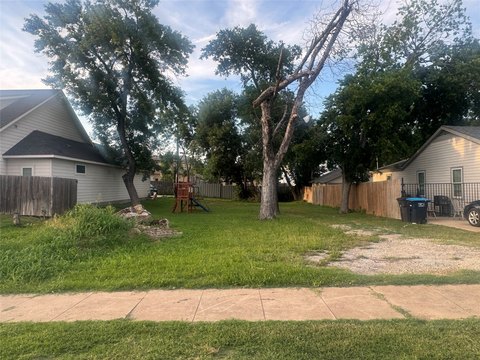 LAND - Fort Worth, TX