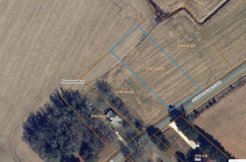 Land, NASSAWADOX, VA