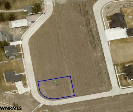 LAND, Scottsbluff, NE