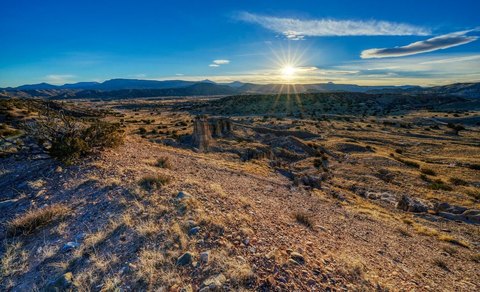 Abiquiu Land with Breathtaking Views