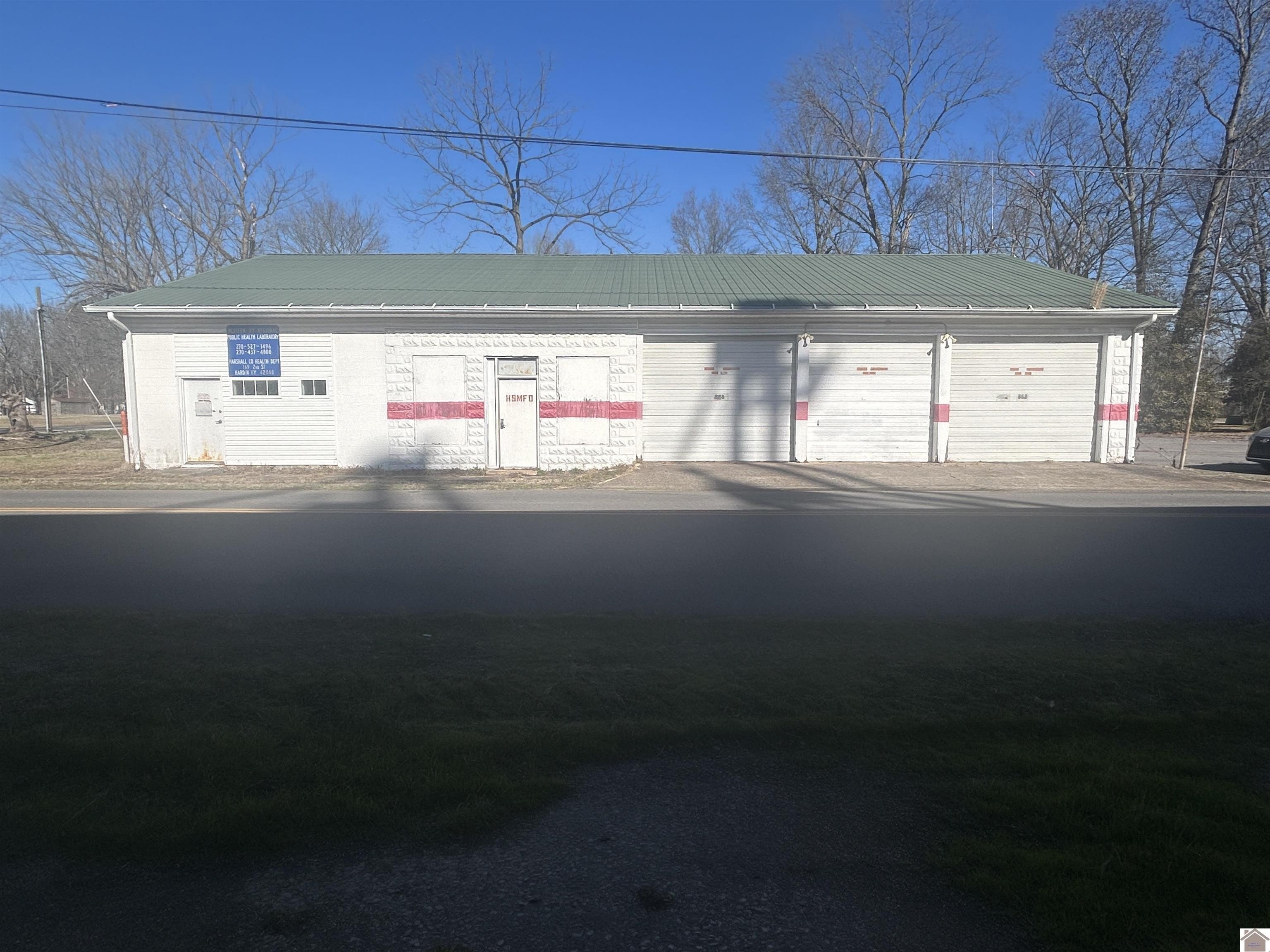 Hardin Buildings with Parking