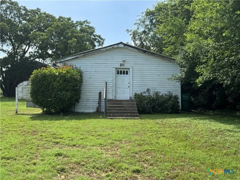 Belton Mixed-Use Property For Sale