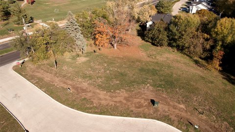 Half-Acre Lot in Urbandale