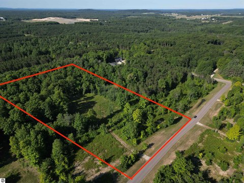Vacant Lot/Land, Maple City, MI