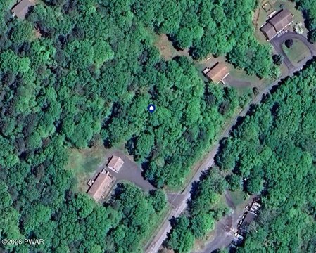 Land, Dingmans Ferry, PA