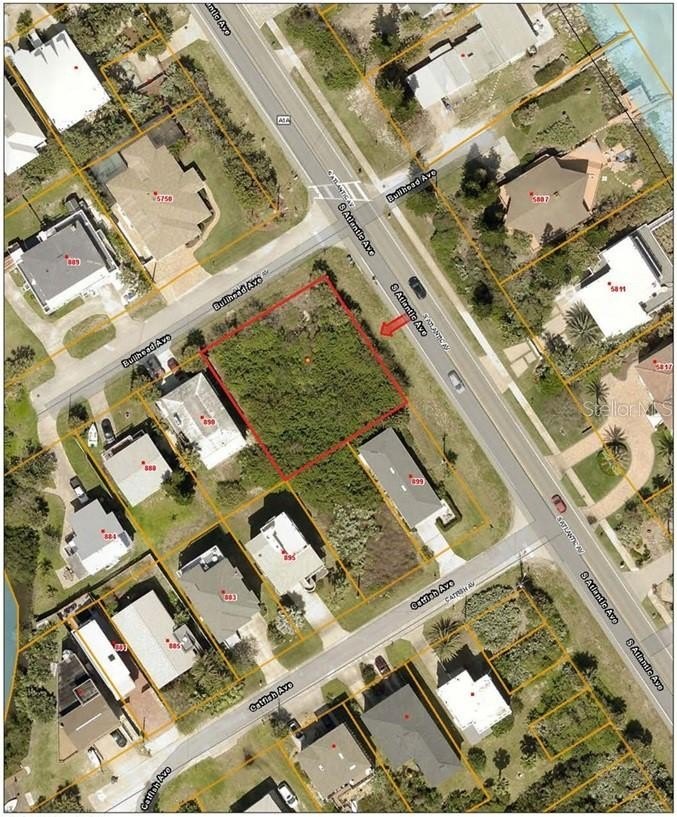 Oversized Buildable Lot Near Beach