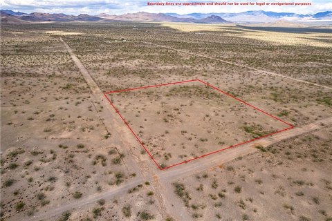 Land, Golden Valley, AZ