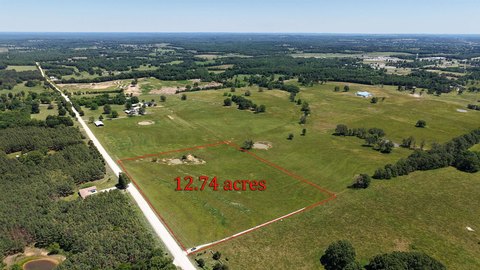 Melbourne Acreage with Pond
