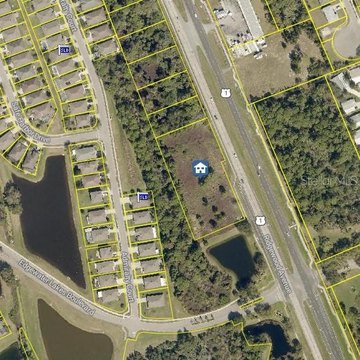 Corner Commercial Land Parcel with Waterfront