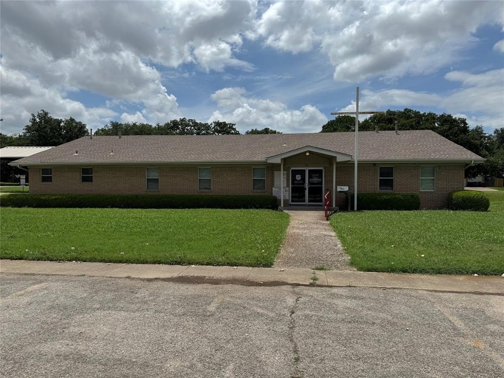 Denton Commercial Property on Elm