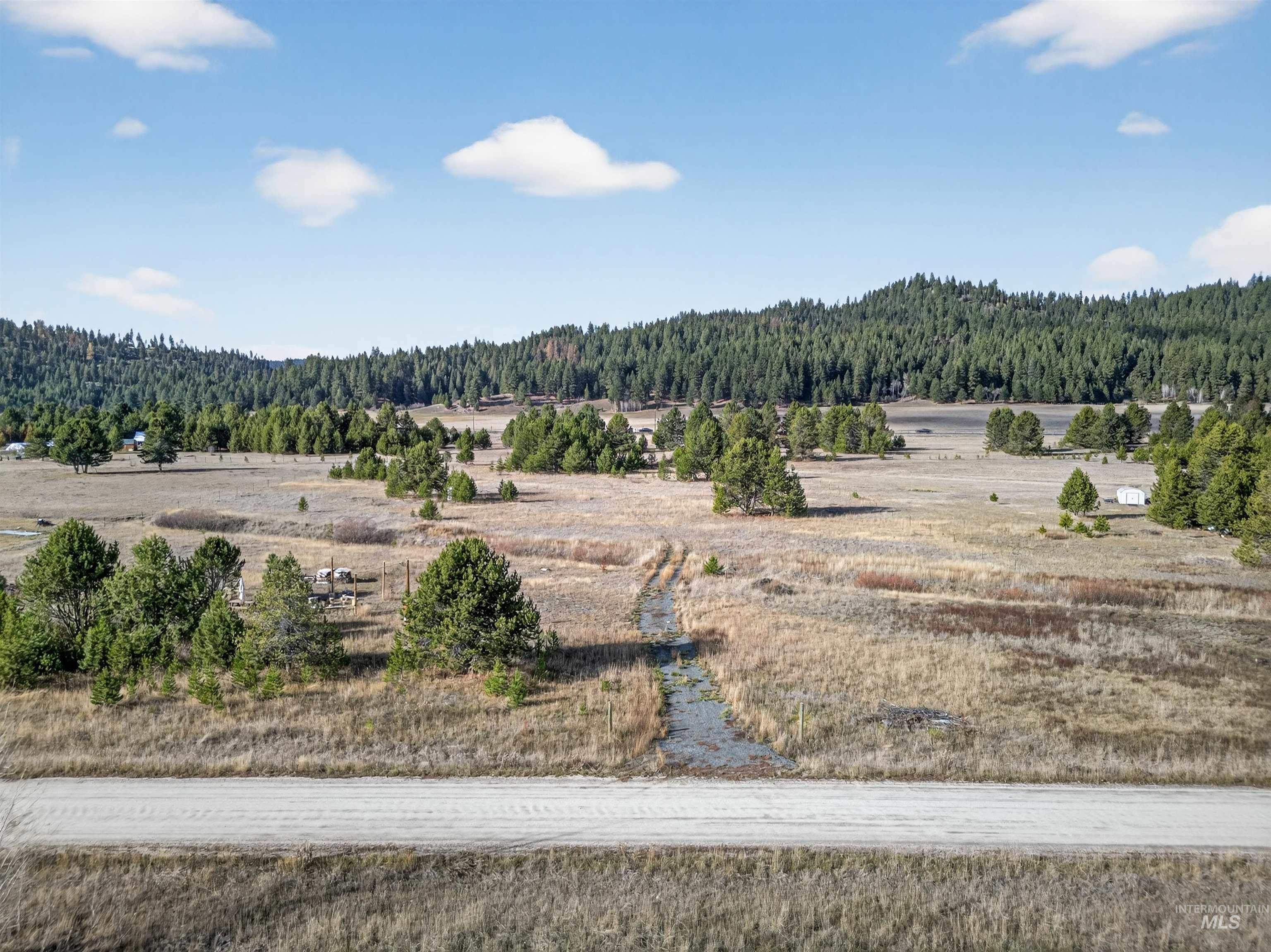 Cascade Buildable Lot with Views