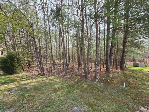 Cul-de-Sac Homesite Backing Common Area