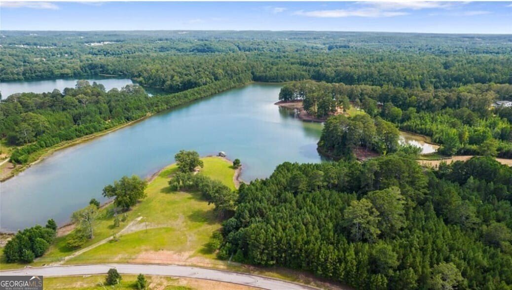 Lakefront Lot in South Fulton