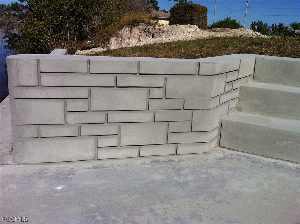Picture 12