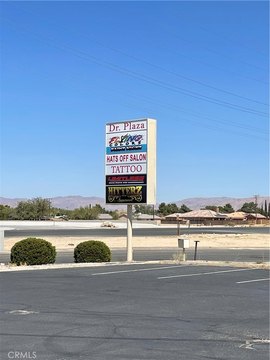 Retail/Office Space on Bear Valley