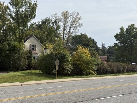 Land, Lake Bluff, IL