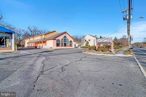 Medford Commercial Property on Stokes Road