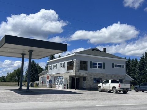 Country Store with Liquor License