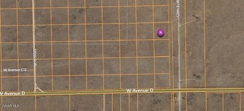 Land in Lancaster, California