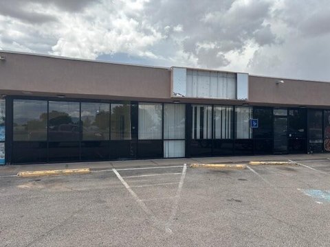 Retail Space in Bustling Los Lunas