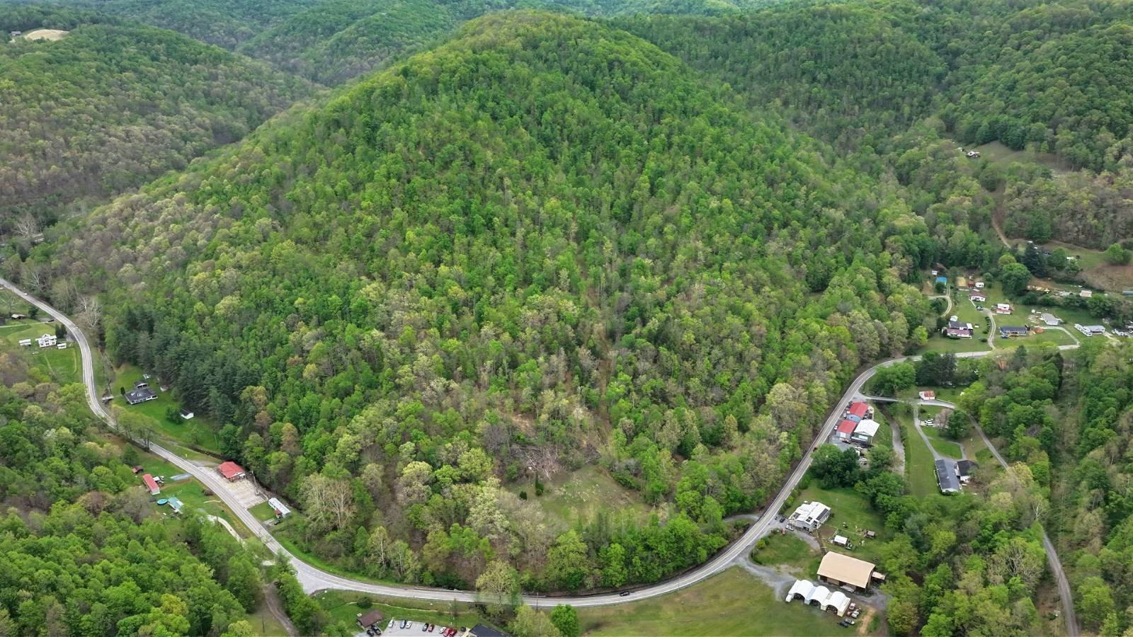244-Acre Recreational Land in WV