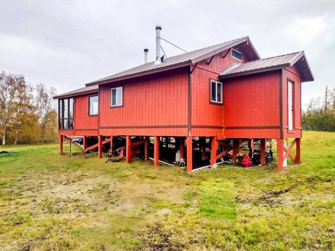 LAND - Skwentna, AK