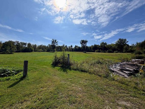 Land, Springfield, VT