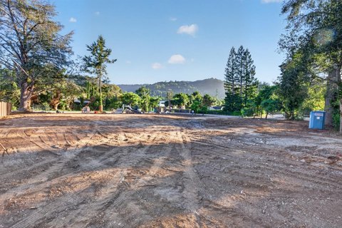 LAND - Los Gatos, CA