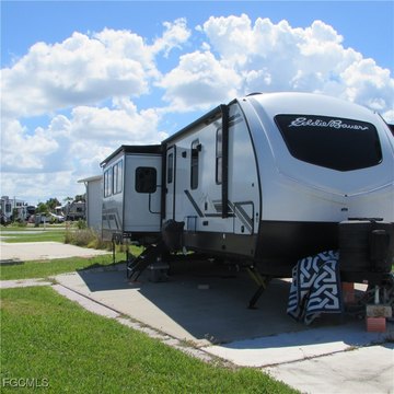 RV Lot in Resort Community