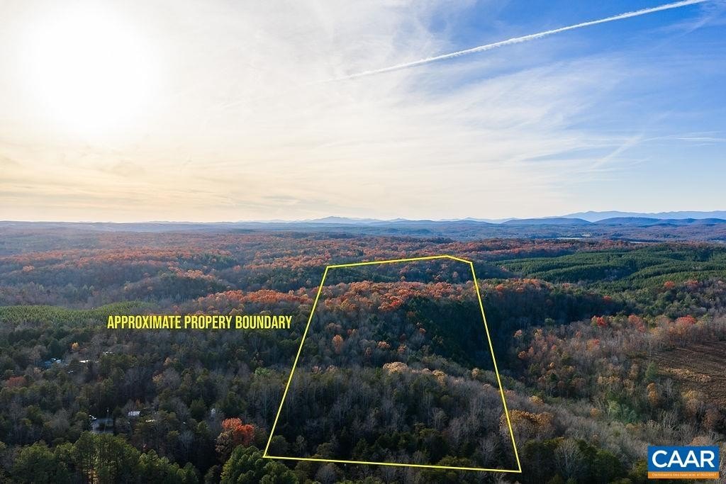 53.5 Acres Near James River