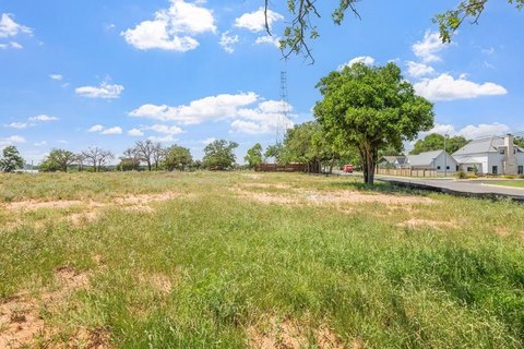 Fredericksburg Corner Lot For Sale