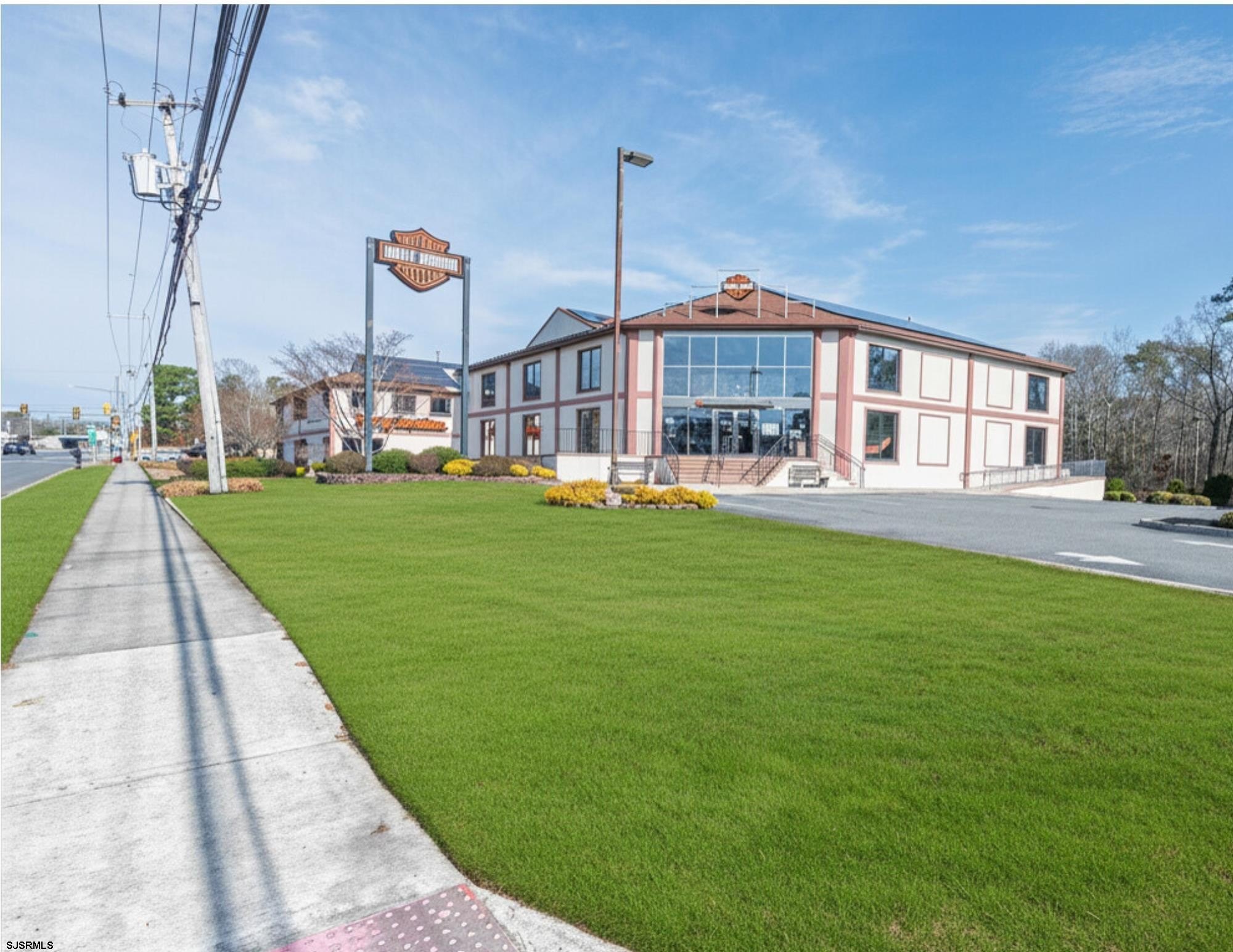 Galloway Township Commercial Showroom