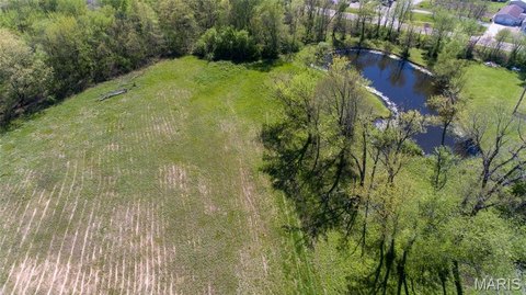 Lakefront Agricultural Land Parcel