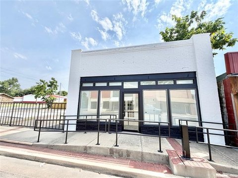 Remodeled Downtown Retail and Office