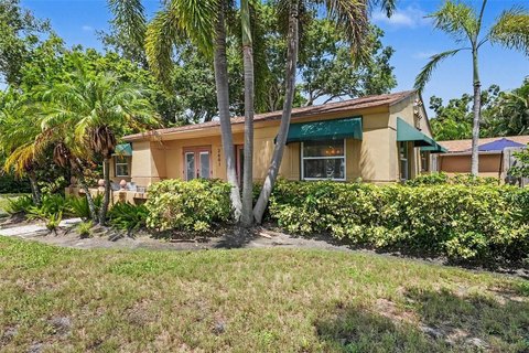 Land, TAMPA, FL