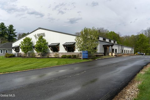 Wilton Commercial Space For Rent