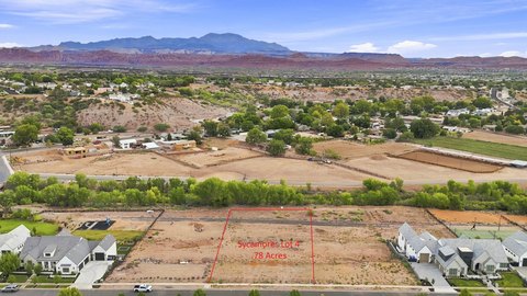 Land, Santa Clara, UT