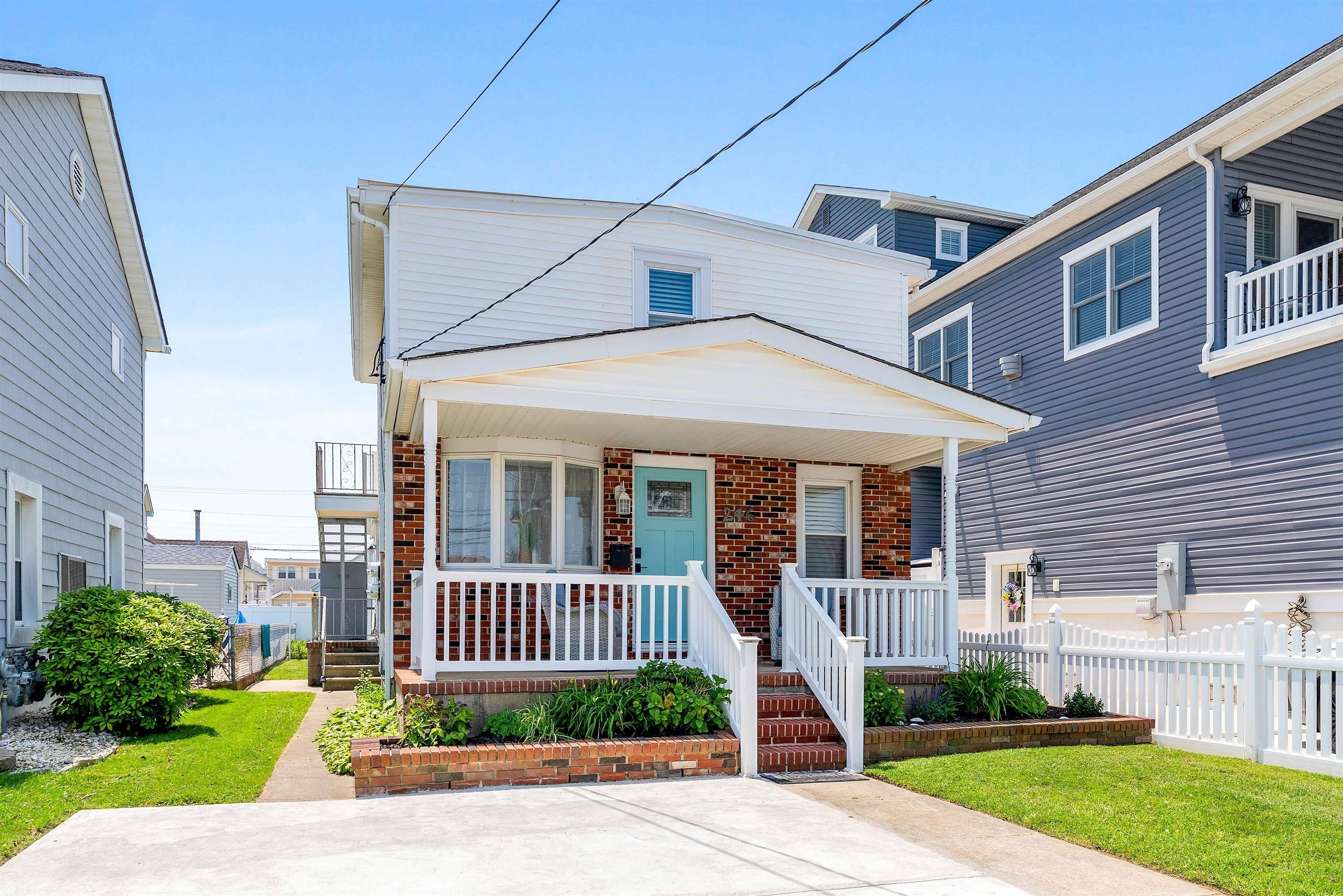 Renovated Duplex Near North Wildwood Beach