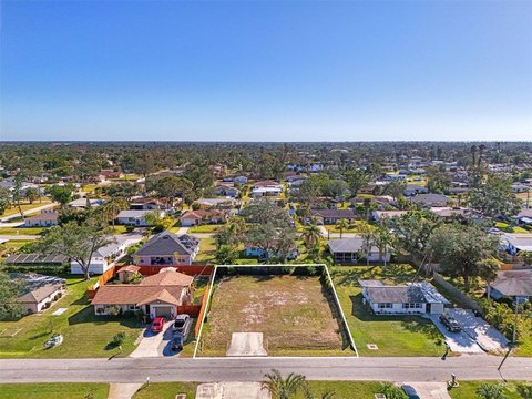South Venice Building Lots Available