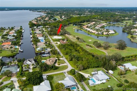 Land, Stuart, FL