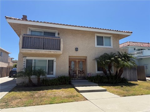 Four-Unit Quadplex with Garage