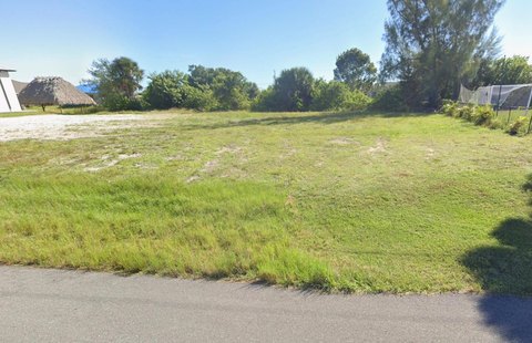 Land & Docks, Cape Coral, FL