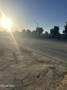 LAND - Lancaster, CA