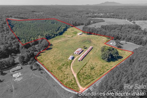 Agricultural Land with Workshop and Creek