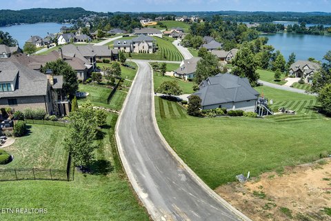 Lake View Lot in WindRiver