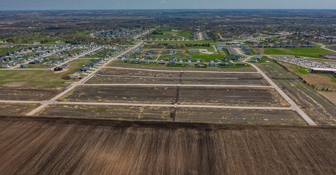 Land, Huxley, IA