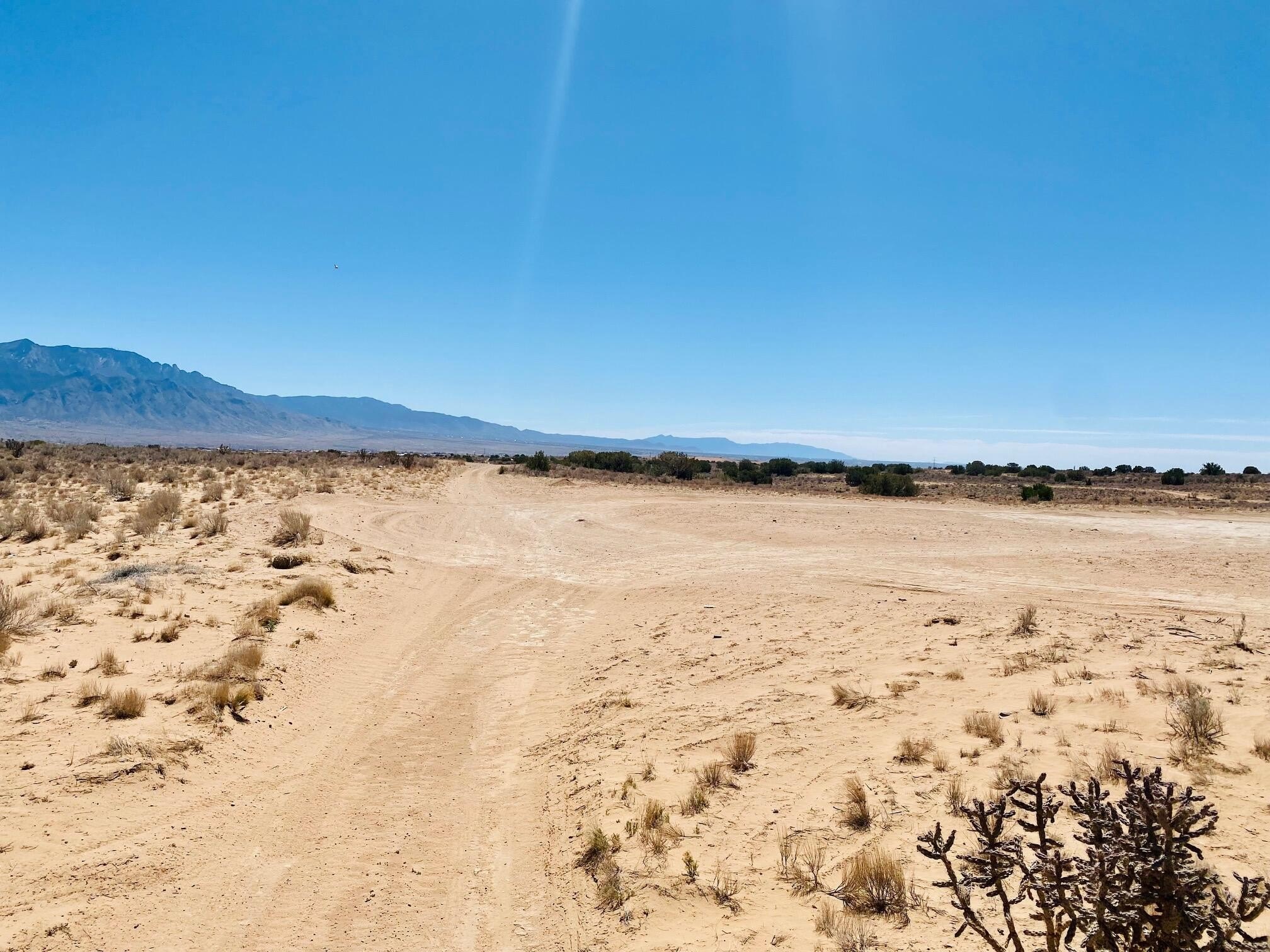 Rio Rancho Investment Lot